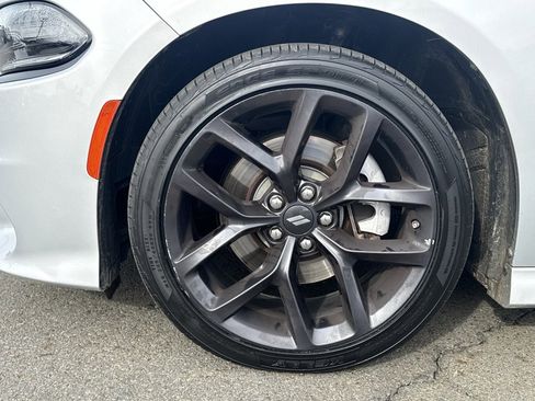 Used 2022 Dodge Charger R/T w/ Blacktop Package image 10