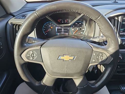 Used 2018 Chevrolet Colorado Z71 image 19