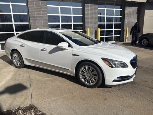 Used 2018 Buick LaCrosse Essence w/ Sun and Shade Package image 2