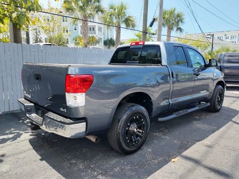 Used 2010 Toyota Tundra 4x4 Double Cab image 3