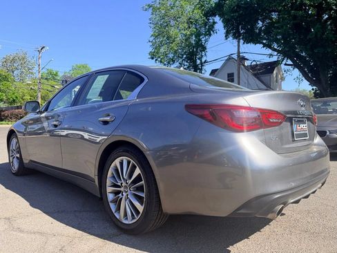 Used 2019 INFINITI Q50 Luxe w/ Essential Package (3.0T Luxe) AWD/4WD image 4