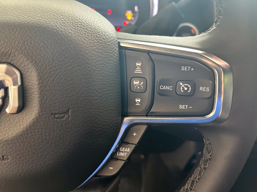 Used 2026 RAM 2500 Laramie AWD/4WD image 48
