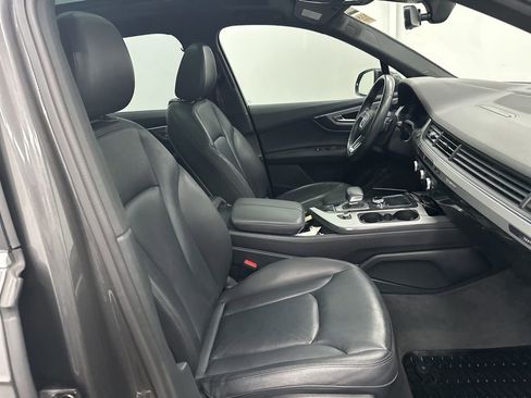 Used 2018 Audi Q7 2.0T Premium Plus w/ Premium Plus Package image 31