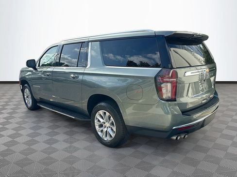 Used 2024 Chevrolet Suburban Premier AWD/4WD image 6