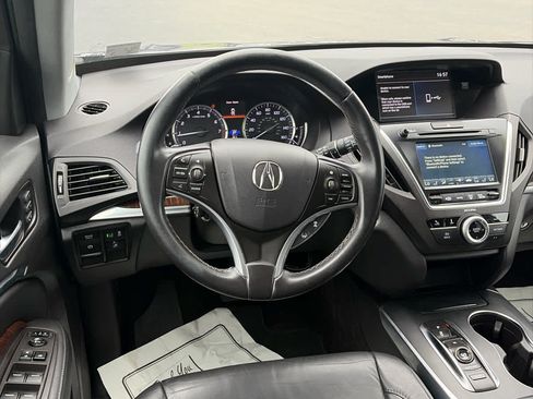 Used 2020 Acura MDX SH-AWD image 13