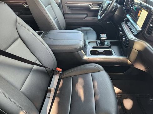 Used 2024 Chevrolet Silverado 1500 LTZ w/ LTZ Premium Texas Edition RWD image 19