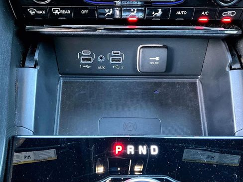 Certified 2025 Jeep Grand Cherokee Altitude image 16