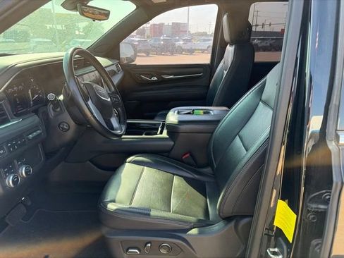 Used 2021 GMC Yukon Denali w/ Denali Premium Package AWD/4WD image 6