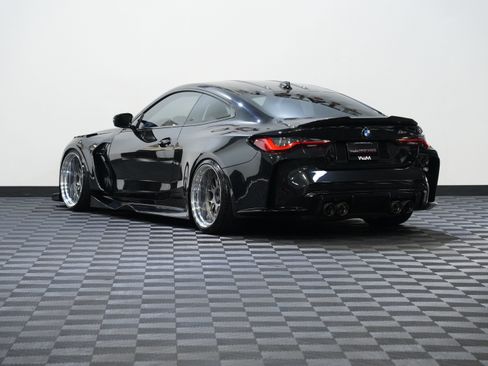 Used 2021 BMW M4 Coupe w/ Executive Package RWD image 8