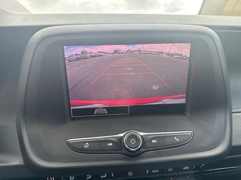 Used 2022 Chevrolet Camaro LT RWD image 27