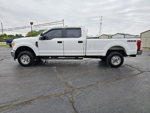 Used 2017 Ford F250 XL w/ Power Equipment Group AWD/4WD image 33