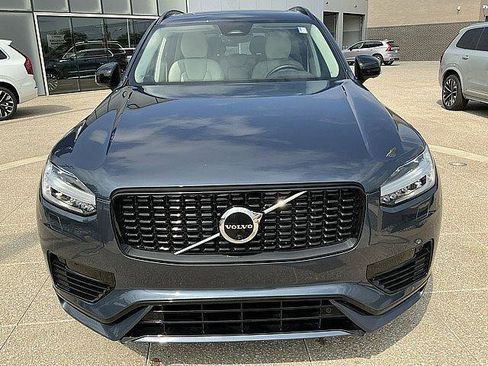 Used 2023 Volvo XC90 T8 Plus w/ Protection Package Premier AWD/4WD image 12