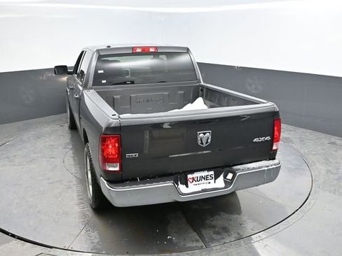 Used 2023 RAM 1500 Classic SLT image 39