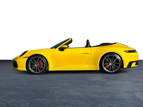 Used 2022 Porsche 911 Carrera S image 4