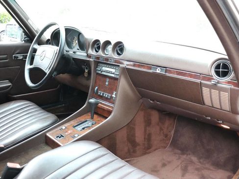 Used 1987 Mercedes-Benz 560 SL image 19