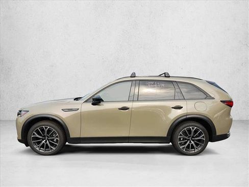 Used 2025 MAZDA CX-70 Plug-In Hybrid w/ Premium Pkg AWD/4WD image 2