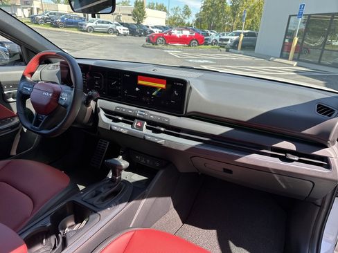 New 2025 Kia K4 GT-Line Turbo image 16