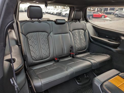 Used 2022 Jeep Grand Wagoneer Series III w/ Rear Seat Video Group 1 image 50