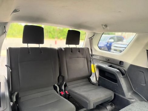 Used 2011 Toyota 4Runner SR5 AWD/4WD image 9