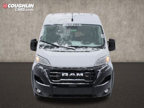 New 2025 RAM ProMaster 2500 w/ Convenience Group image 3