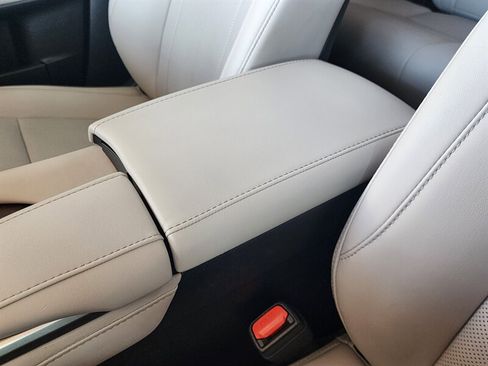 Used 2020 Lexus RX 450h AWD w/ Premium Package image 61