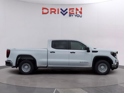 New 2026 GMC Sierra 1500 Pro AWD/4WD image 7