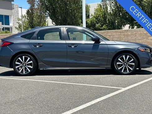 Certified 2024 Honda Civic EX-L image 3