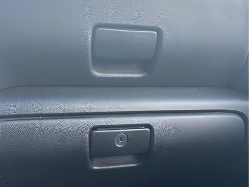 Used 2022 GMC Sierra 1500 Elevation image 15