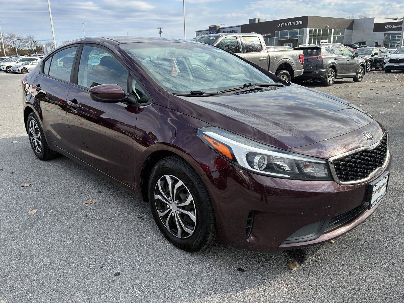Used 2018 Kia Forte LX FWD image 1