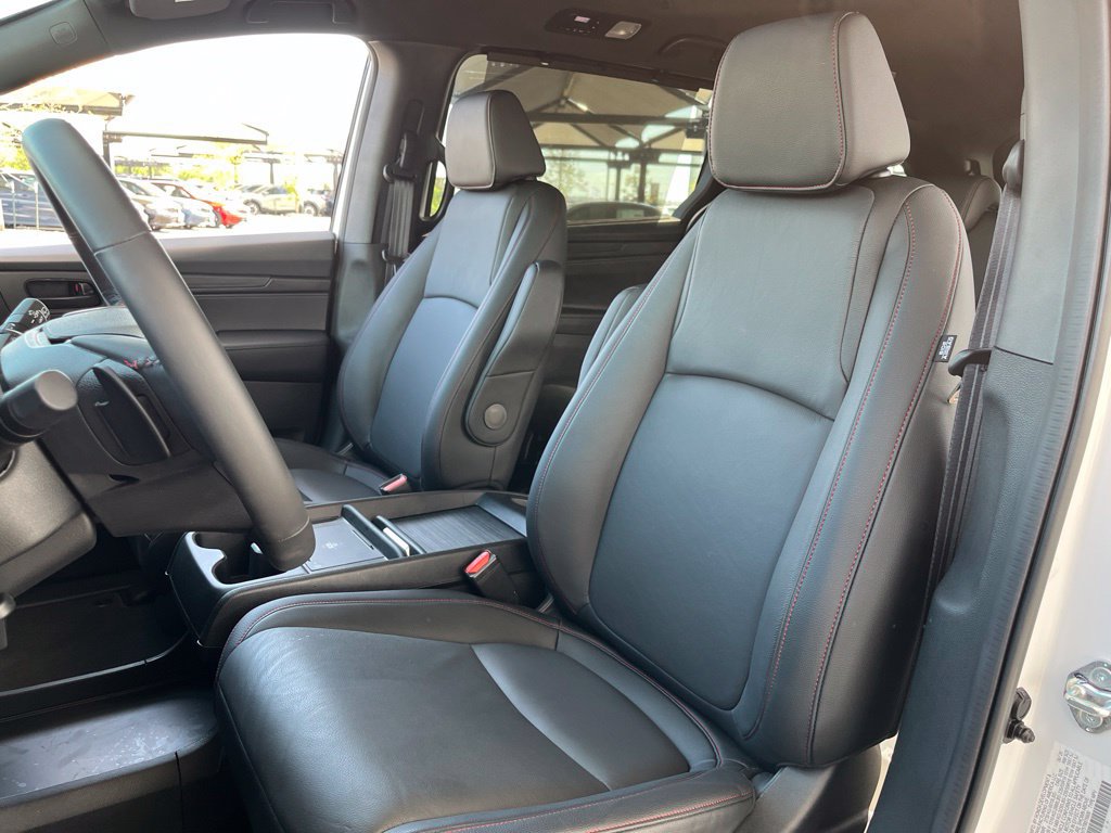 Certified 2026 Honda Odyssey Sport-L image 29