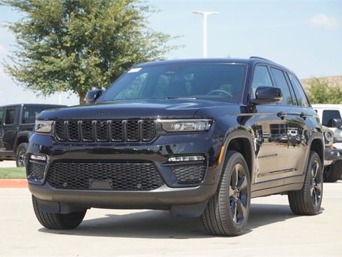 New 2025 Jeep Grand Cherokee Limited w/ Luxury Tech Group II image 3