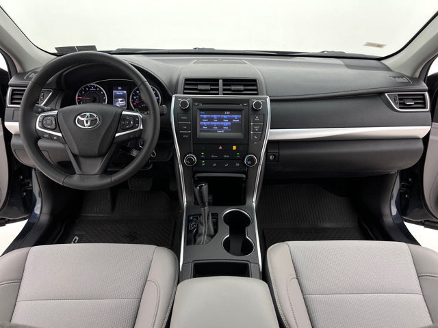 Used 2017 Toyota Camry SE FWD image 20