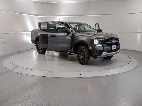 New 2025 Ford Ranger XLT w/ FX4 Off-Road Package image 7