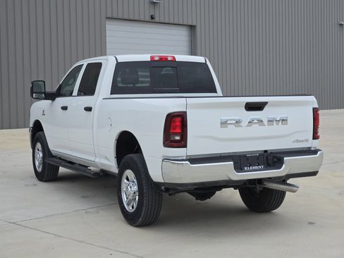 New 2026 RAM 2500 Tradesman AWD/4WD image 4