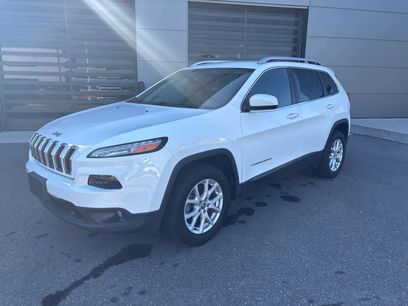 Used 2018 Jeep Cherokee Latitude Plus w/ Cold Weather Group