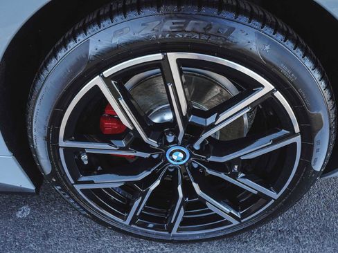 Used 2024 BMW i4 M50 w/ Premium Package image 8