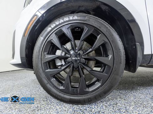 Used 2022 Kia Sorento SX AWD/4WD image 48
