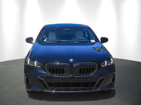 New 2026 BMW 530i w/ M Sport Package image 2