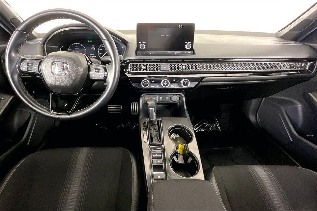 Used 2025 Honda Civic Sport image 17