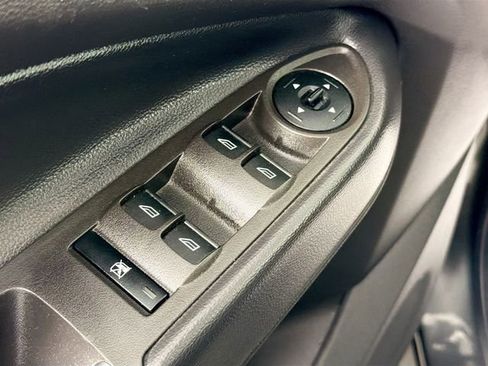 Used 2018 Ford Escape SEL image 17