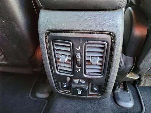 Used 2019 Dodge Durango GT AWD/4WD image 17