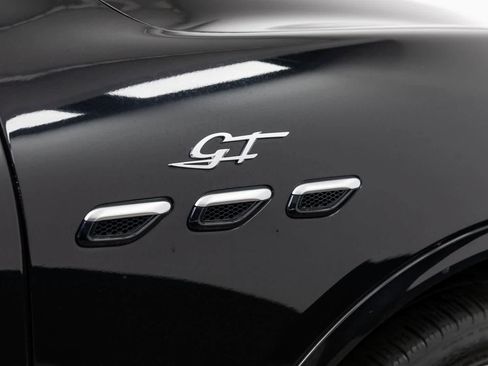 Used 2023 Maserati Grecale GT image 7