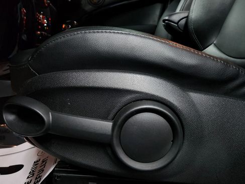 Used 2016 MINI Cooper Countryman S image 10