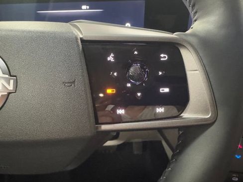 Used 2025 Nissan Murano SL AWD/4WD image 20