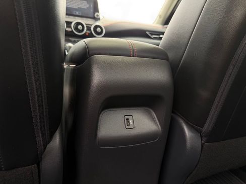 Used 2024 Nissan Sentra SR w/ SR Premium Package FWD image 30