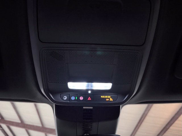 Used 2024 Chevrolet Traverse LT FWD image 37