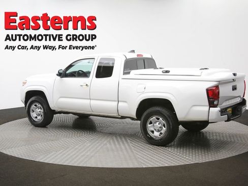 Used 2022 Toyota Tacoma SR w/ SR Convenience Package image 61