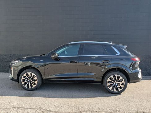 New 2026 Audi Q3 quattro 2.0T image 8