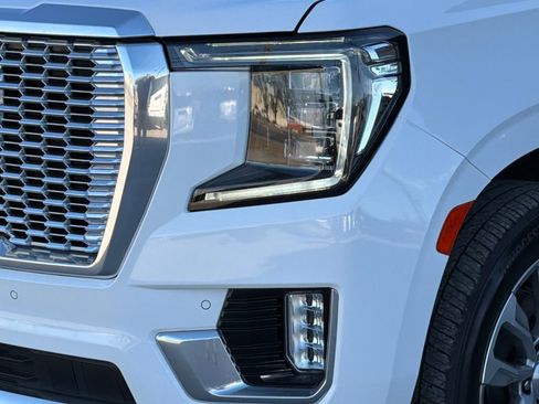 Used 2022 GMC Yukon Denali image 4