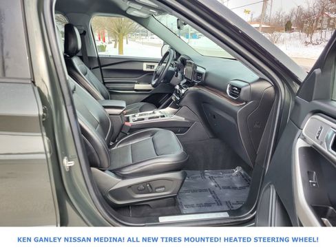 Used 2022 Ford Explorer Limited w/ Equipment Group 301A image 52